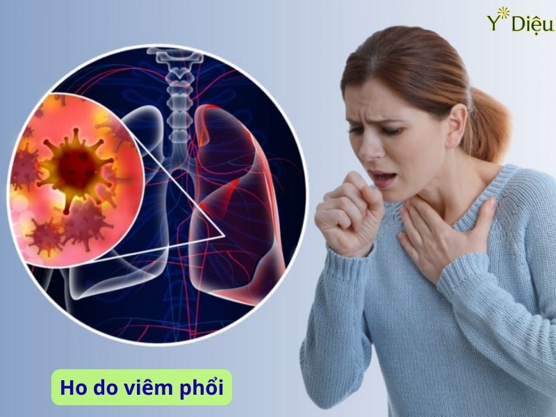 Người bị ho ướt do viêm phổi có thể xuất hiện đau ngực, thở nhanh và tím tái.
